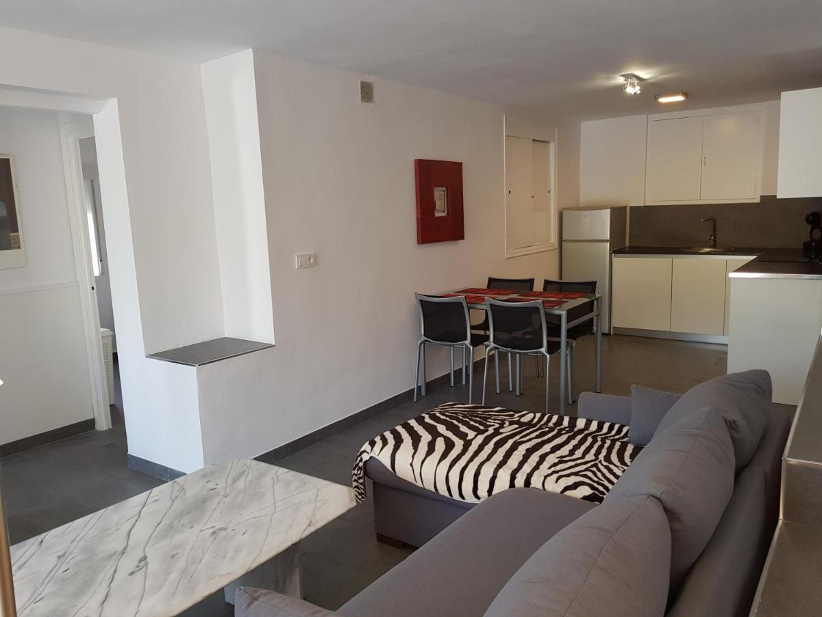 Lovely Bungalow For Four Close To Beach And City In Torrevieja Ngoại thất bức ảnh