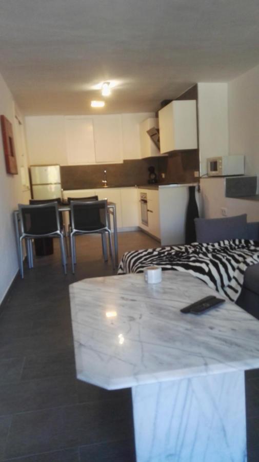 Lovely Bungalow For Four Close To Beach And City In Torrevieja Ngoại thất bức ảnh